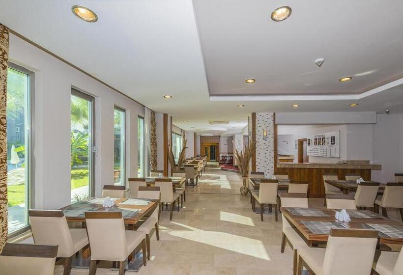 ホテル Side Löwe