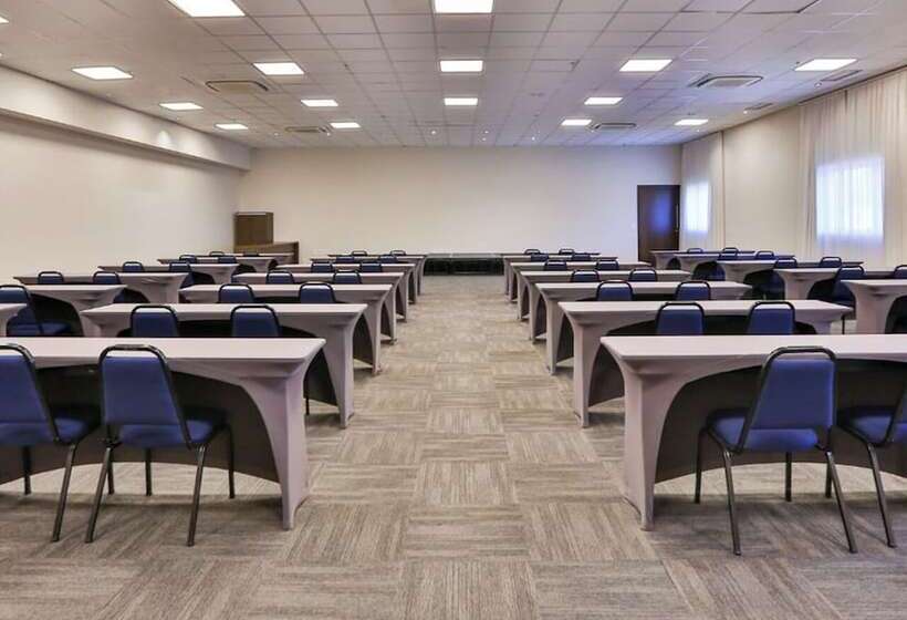 ホテル Matiz Vilaboim Ribeirao Preto