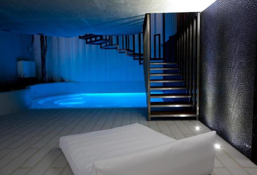 ホテル Mood   Private Suites