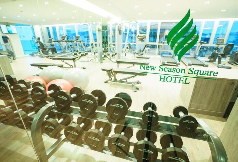 호텔 New Season Square