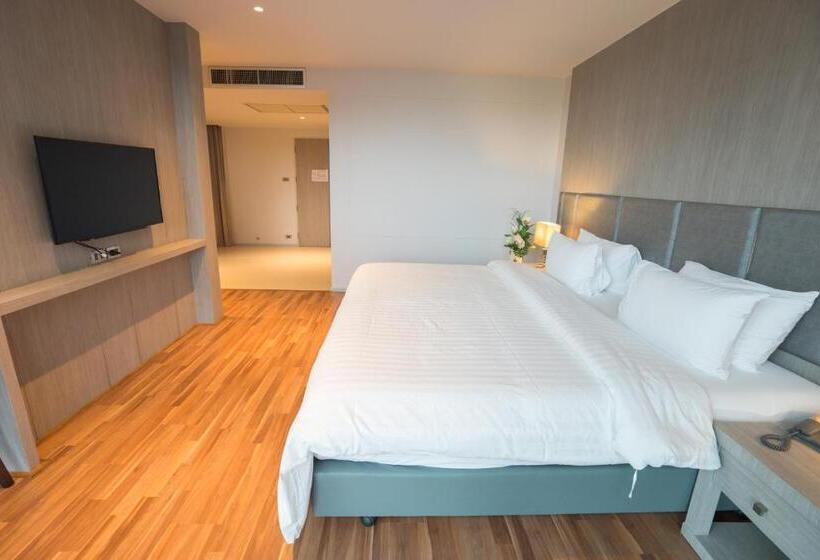 호텔 New Season Square