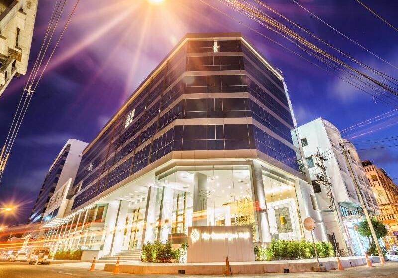 호텔 New Season Square