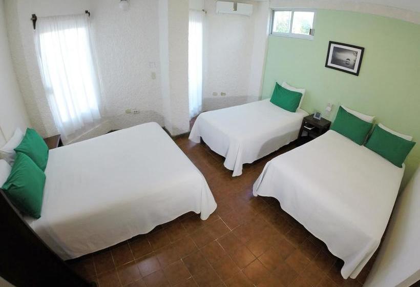 ホテル Puerto Piedra