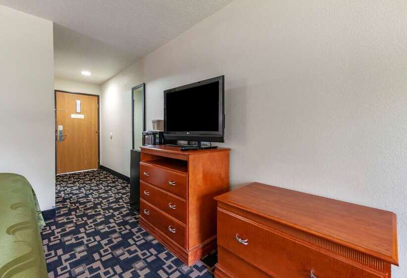 فندق Quality Inn