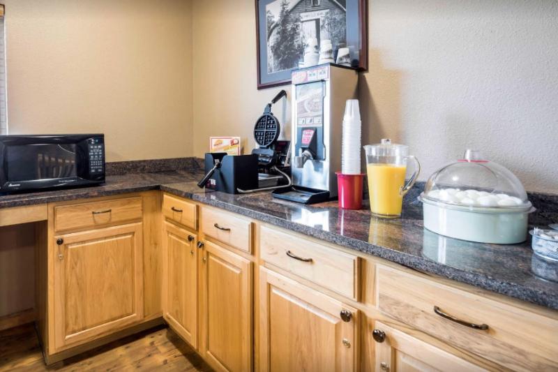 فندق Quality Inn