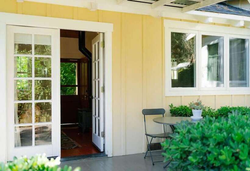 교외 호텔 Beltane Ranch