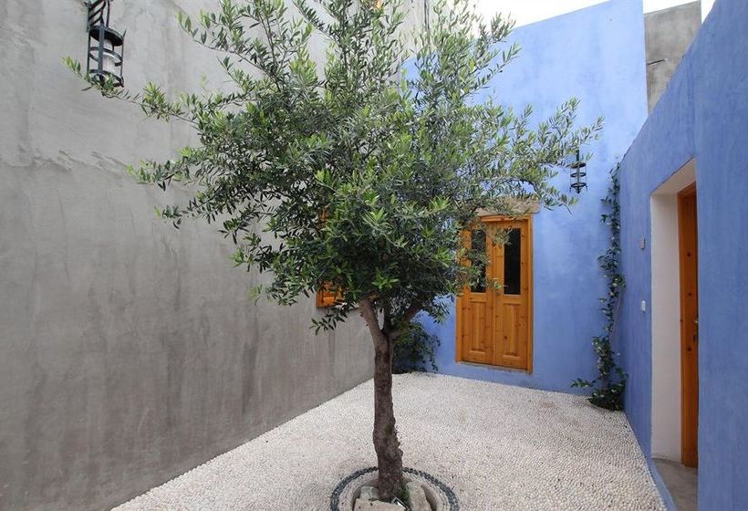 ホテル Saint George Studios