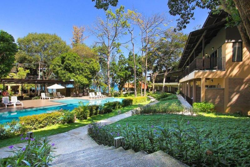 هتل Samed Hideaway Resort