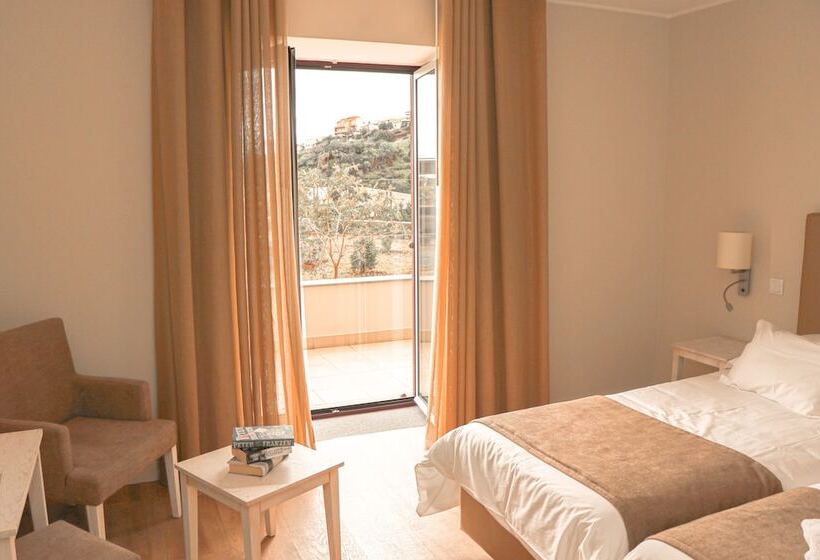 فندق Solar Bom Jesus