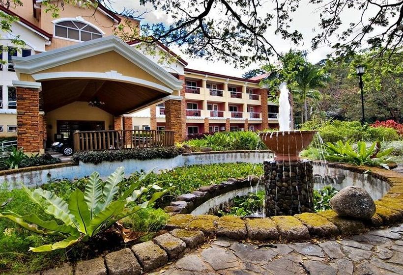 فندق Subic Holiday Villas