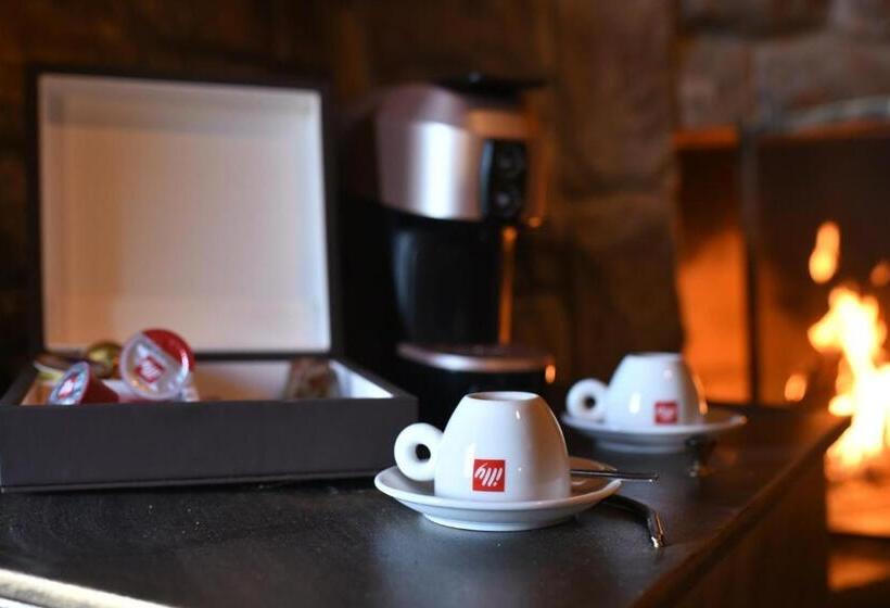 בית מלון כפרי Ta Petrina