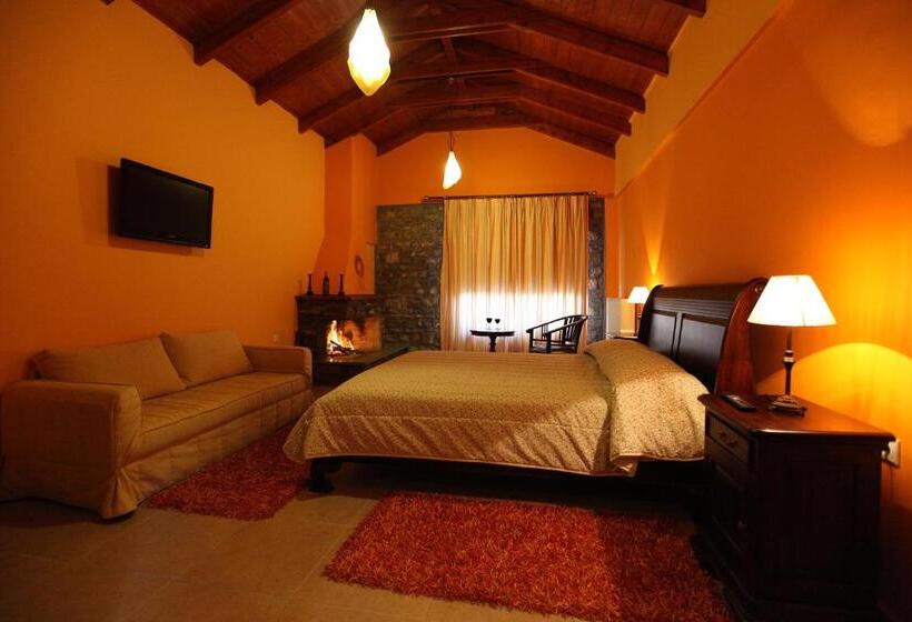 בית מלון כפרי Ta Petrina