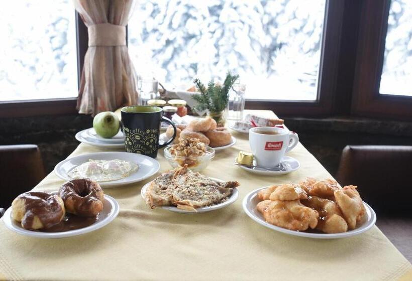 בית מלון כפרי Ta Petrina