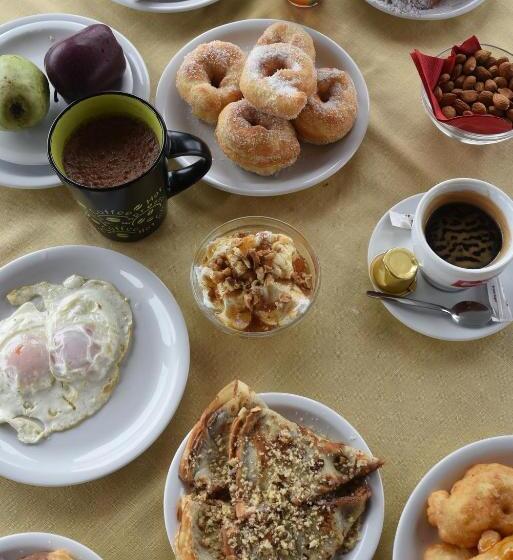 בית מלון כפרי Ta Petrina