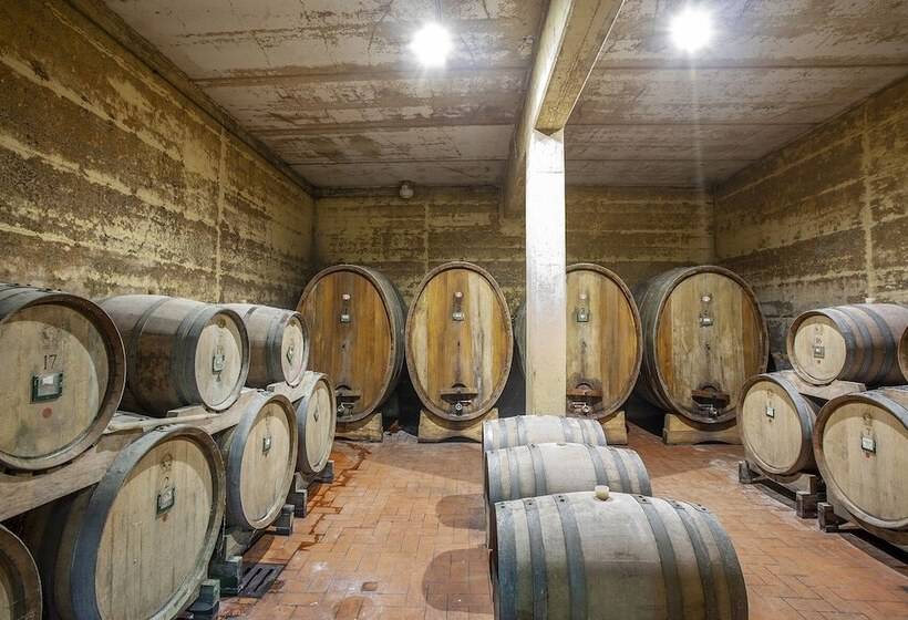 هتل Tenuta Moriano