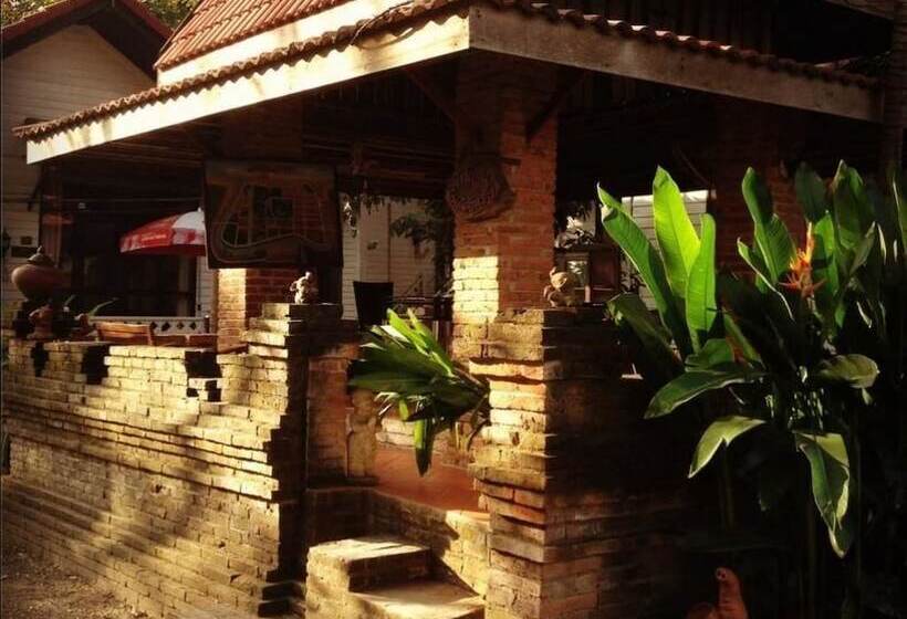 ホテル The Old Palace Resort Klong Sa Bua