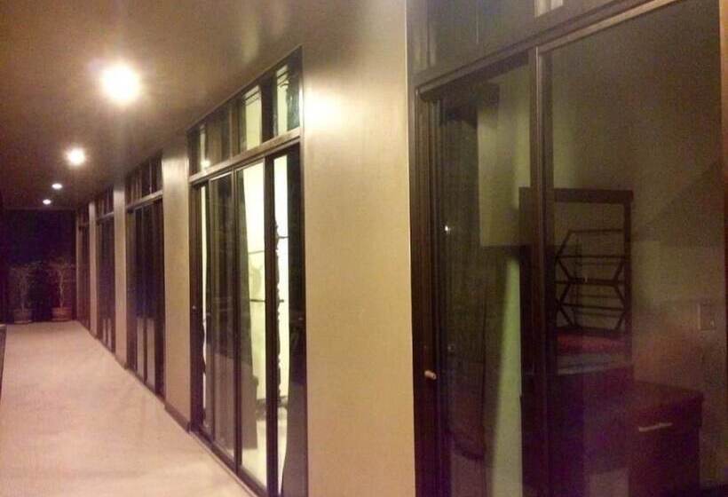 ホテル The Old Palace Resort Klong Sa Bua