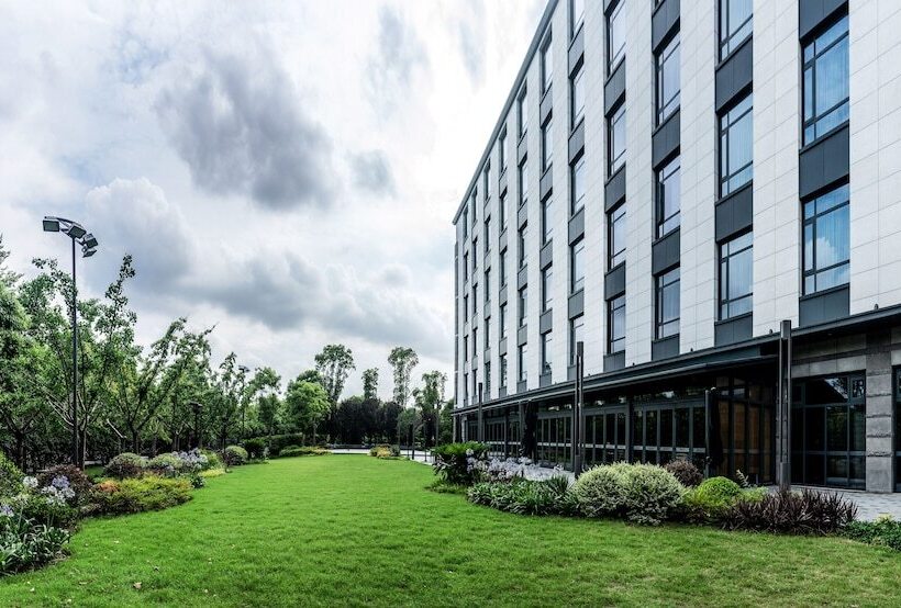 ホテル Doubletree By Hilton Shanghai Hongqiao