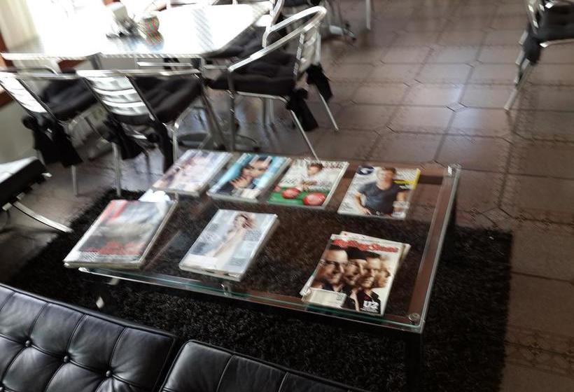 ホテル The Smalleast