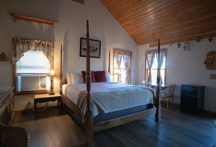 호텔 Tucker Peak Lodge