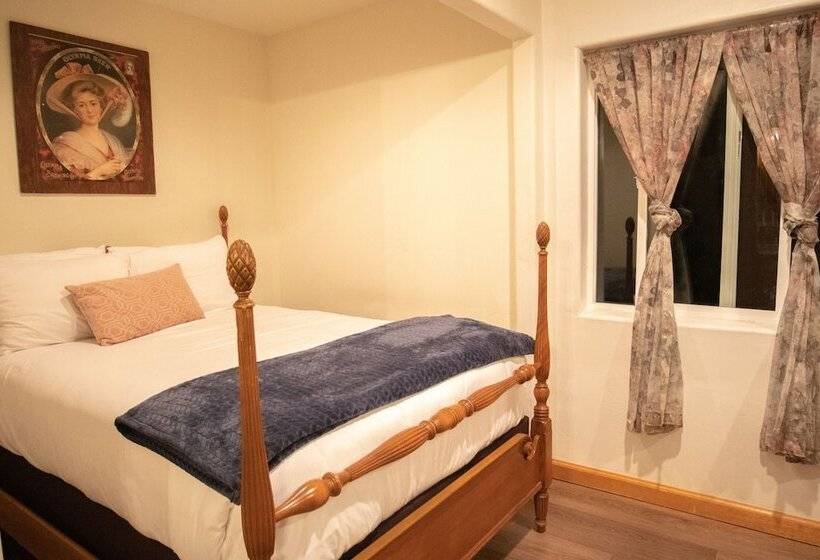 فندق Tucker Peak Lodge