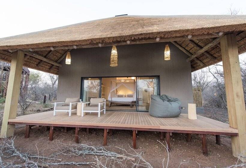 Отель Unembeza Boutique Lodge & Spa