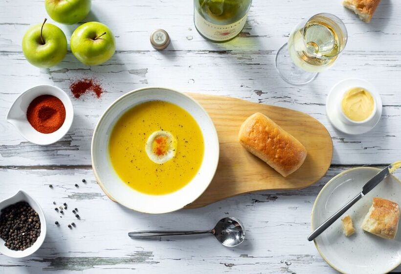 Отель Unembeza Boutique Lodge & Spa