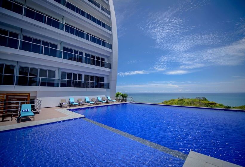 Wyndham Manta Sail Plaza Hotel And Convention Center