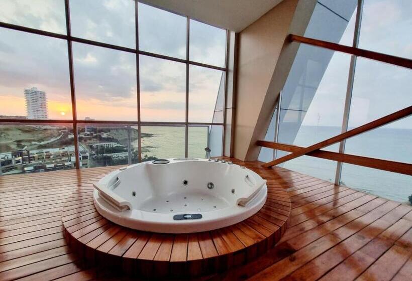 Wyndham Manta Sail Plaza Hotel And Convention Center