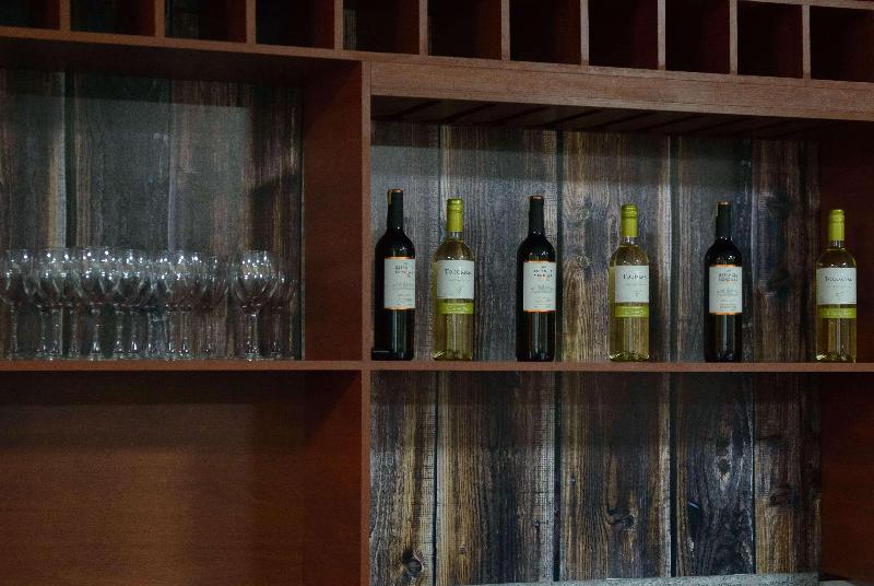 Wyndham Manta Sail Plaza Hotel And Convention Center