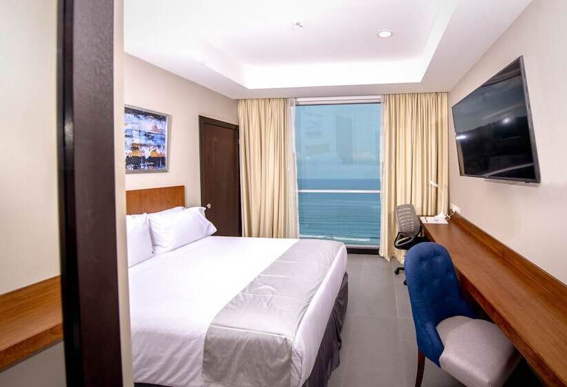 Wyndham Manta Sail Plaza Hotel And Convention Center