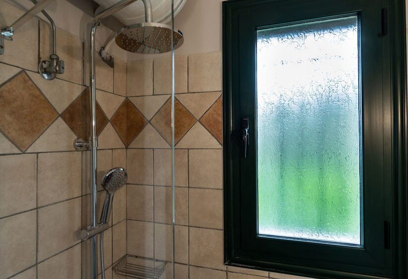 Koxyli Studios & Apartments