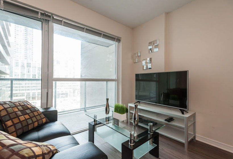 Life Suites Front And Spadina