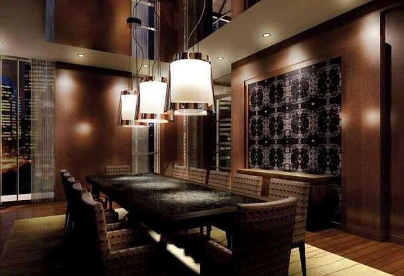 Life Suites Loft  Cn Tower