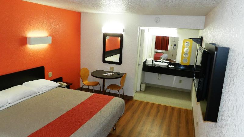 Motel 6oklahoma City, Ok  Airport East