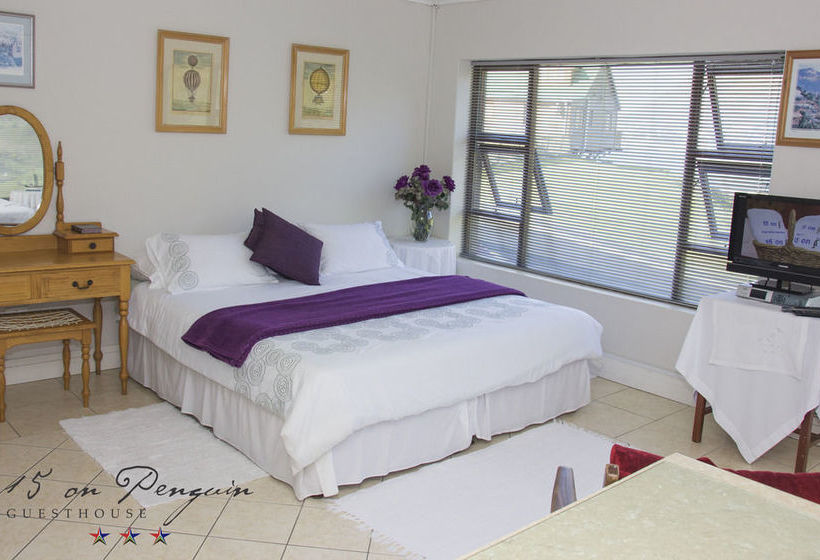 ペンション 15 On Penguin Guest House