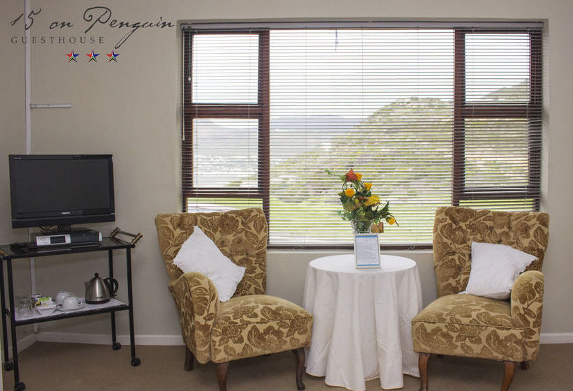 ペンション 15 On Penguin Guest House