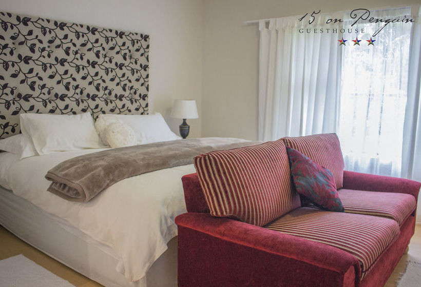 ペンション 15 On Penguin Guest House