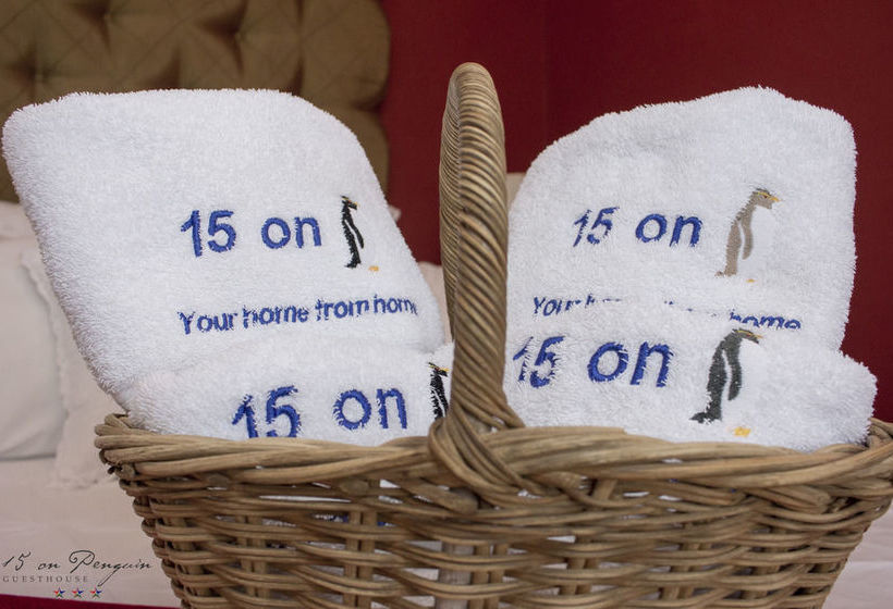 Пансион 15 On Penguin Guest House