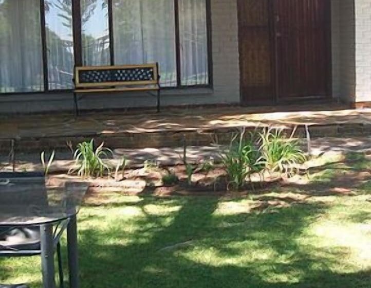 ペンション 21 On Coetzee Guest House