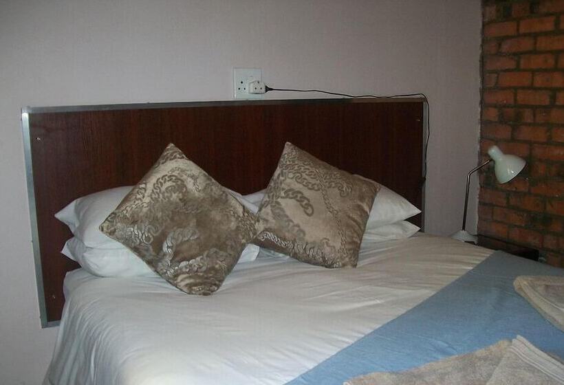 ペンション 21 On Coetzee Guest House