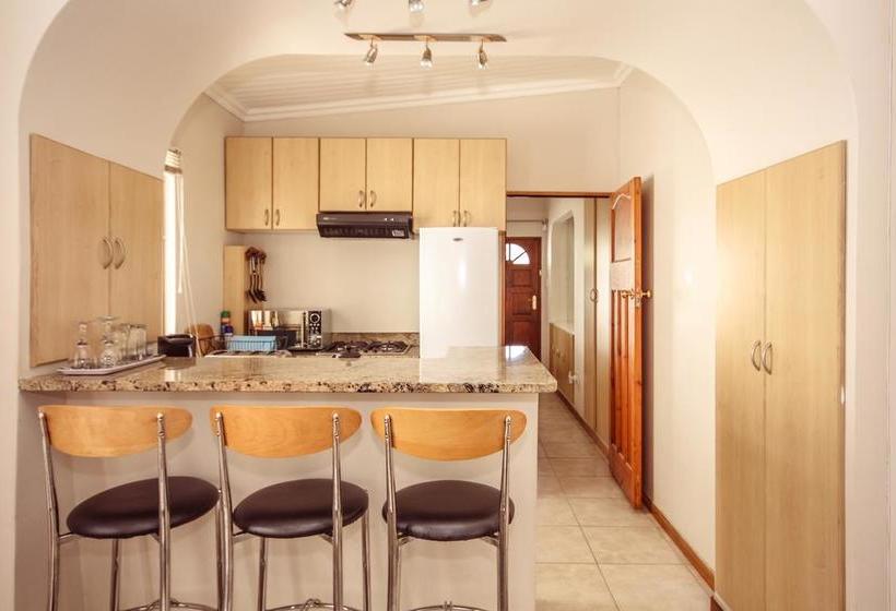 펜션 50 College Drive B&b