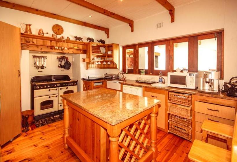 펜션 50 College Drive B&b