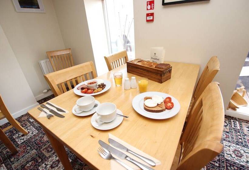 膳宿费 Acorn Guest House