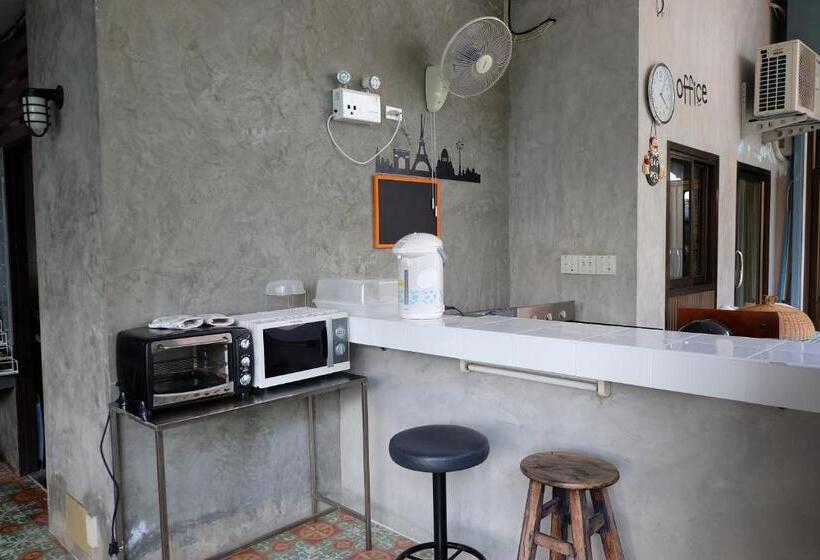 펜션 Baan Ma Feung Guest House