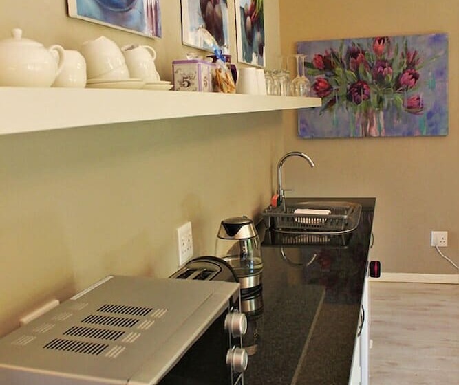 ペンション By The Way Guesthouse