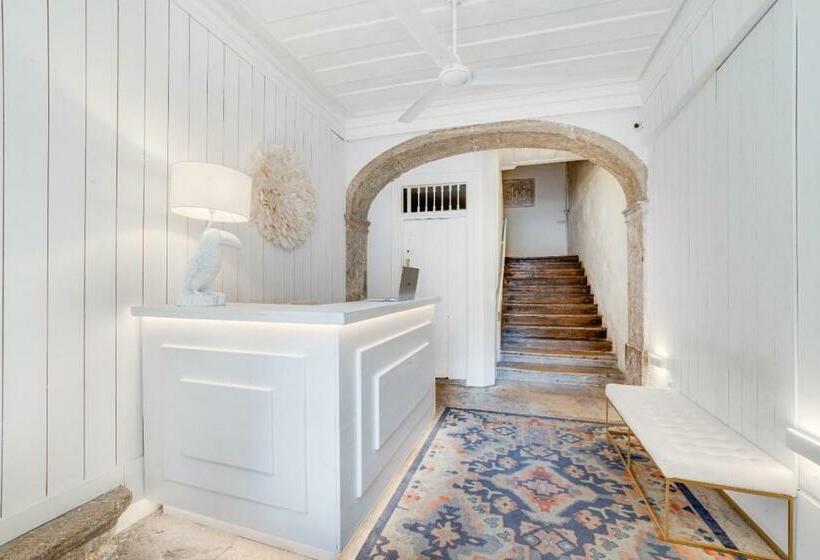 پانسیون Chiado 44