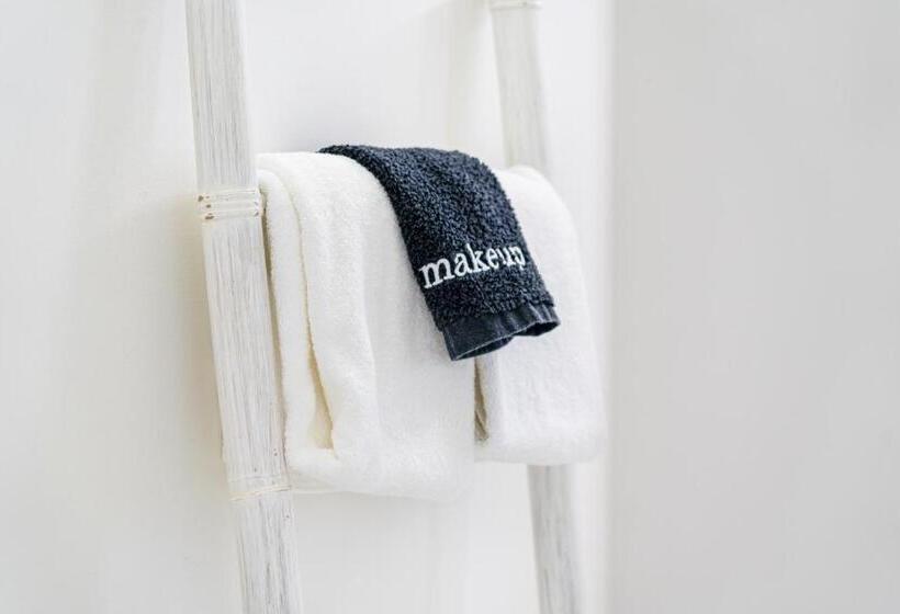 پانسیون Chiado 44