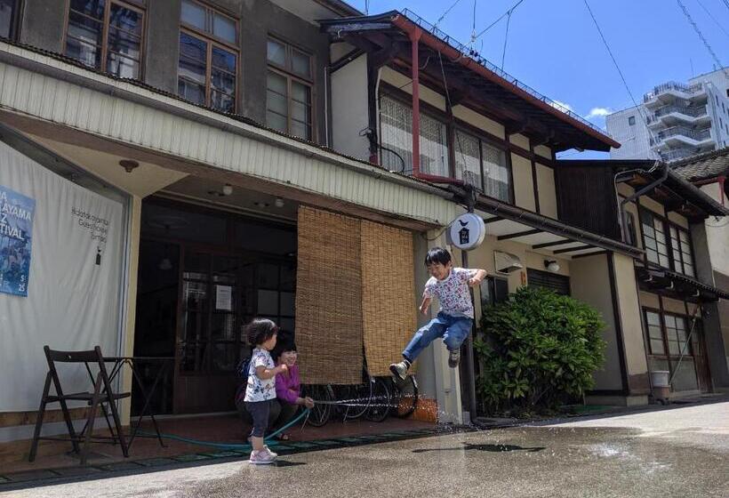 펜션 Guesthouse Tomaru