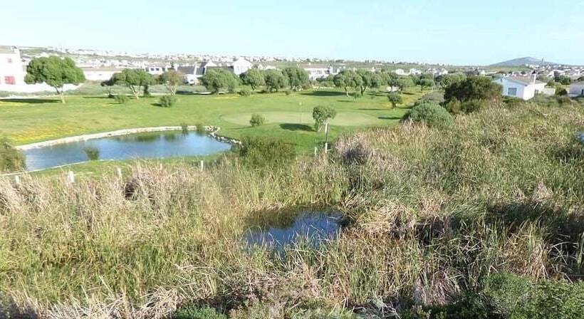 펜션 Holiday Guest House Langebaan